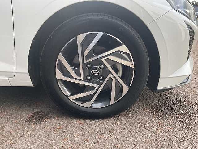 Hyundai i20 1.0T GDi Advance 5dr