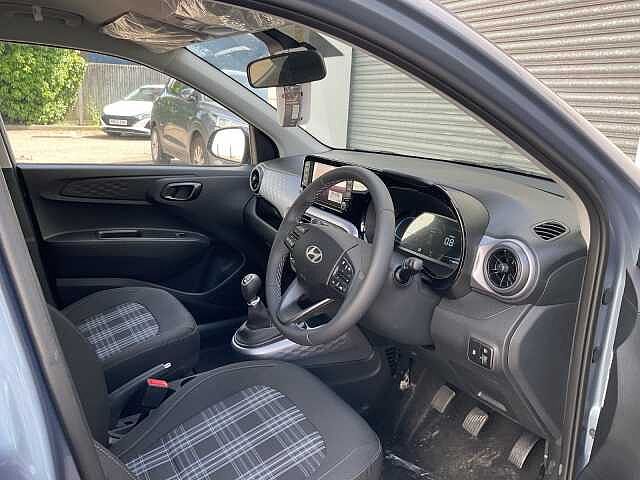 Hyundai i10 1.2 [79] Premium 5dr [Nav]