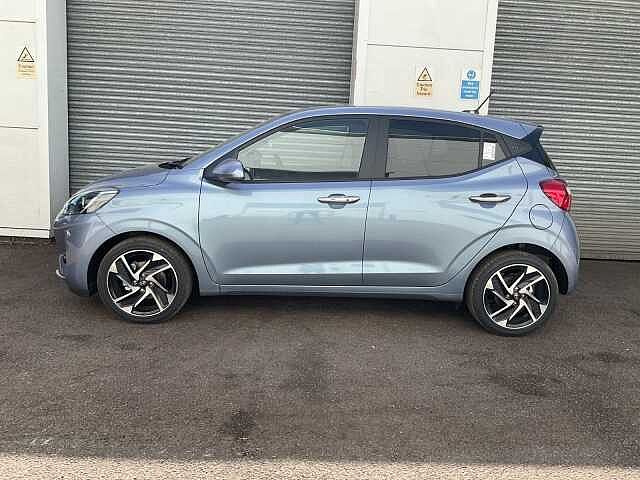Hyundai i10 1.2 [79] Premium 5dr [Nav]