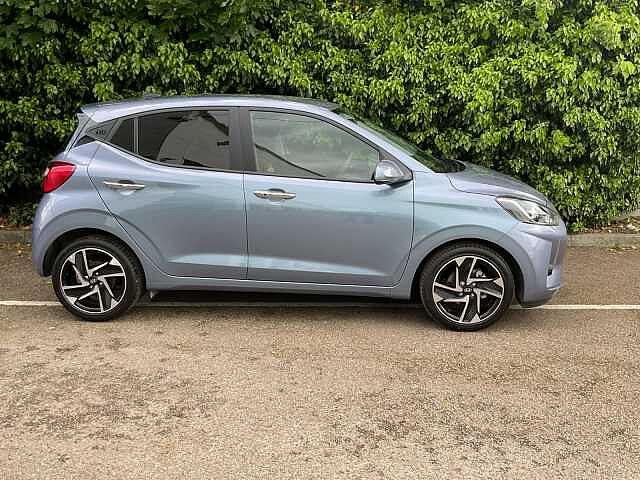 Hyundai i10 1.2 [79] Premium 5dr [Nav]