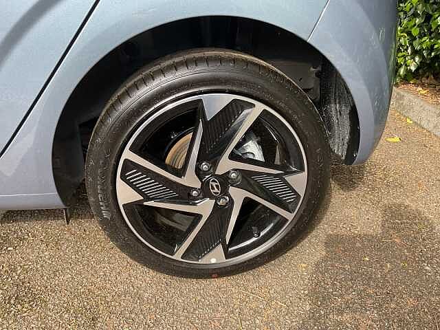 Hyundai i10 1.2 [79] Premium 5dr [Nav]
