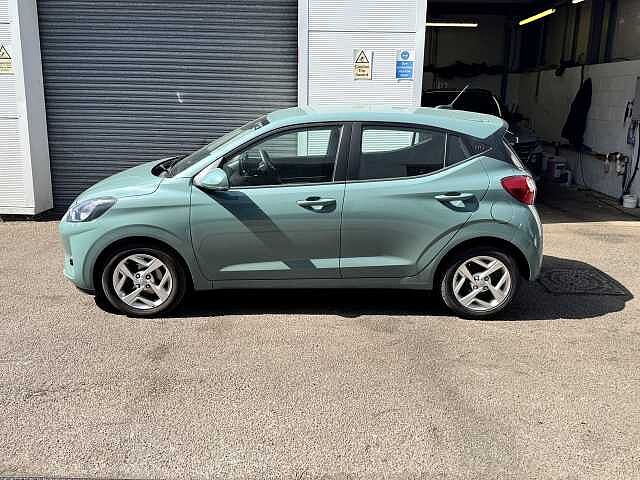 Hyundai i10 1.2 MPi SE Connect 5dr