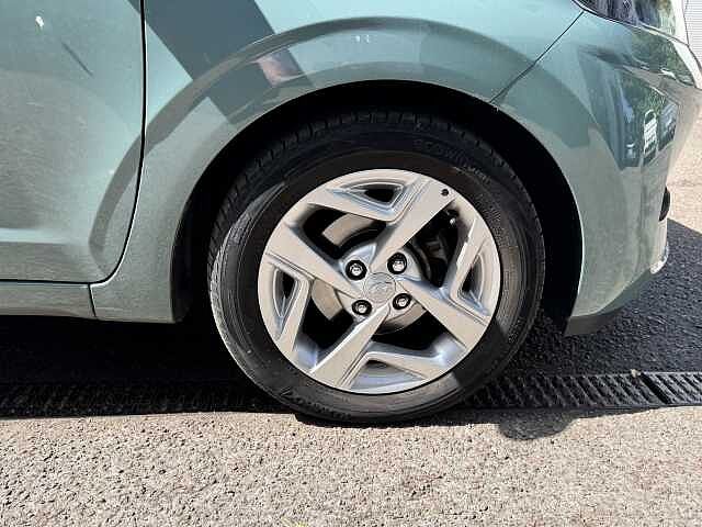 Hyundai i10 1.2 MPi SE Connect 5dr