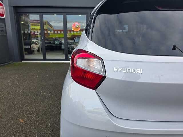 Hyundai i10 1.0 [63] Premium 5dr [Nav]