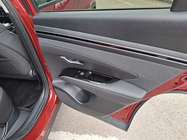 Hyundai Tucson 1.6 TGDi Hybrid 230 Premium 5dr 2WD Auto