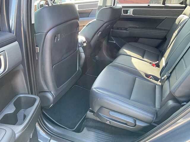 Hyundai Santa Fe 1.6 TGDi Plug-in Hybrid Ultimate 5dr 4WD Auto