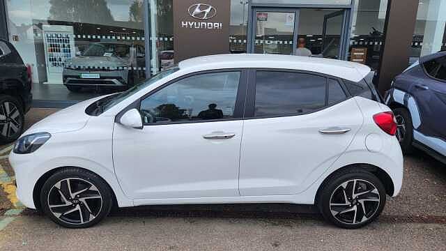 Hyundai i10 1.2 [79] Premium 5dr [Nav]